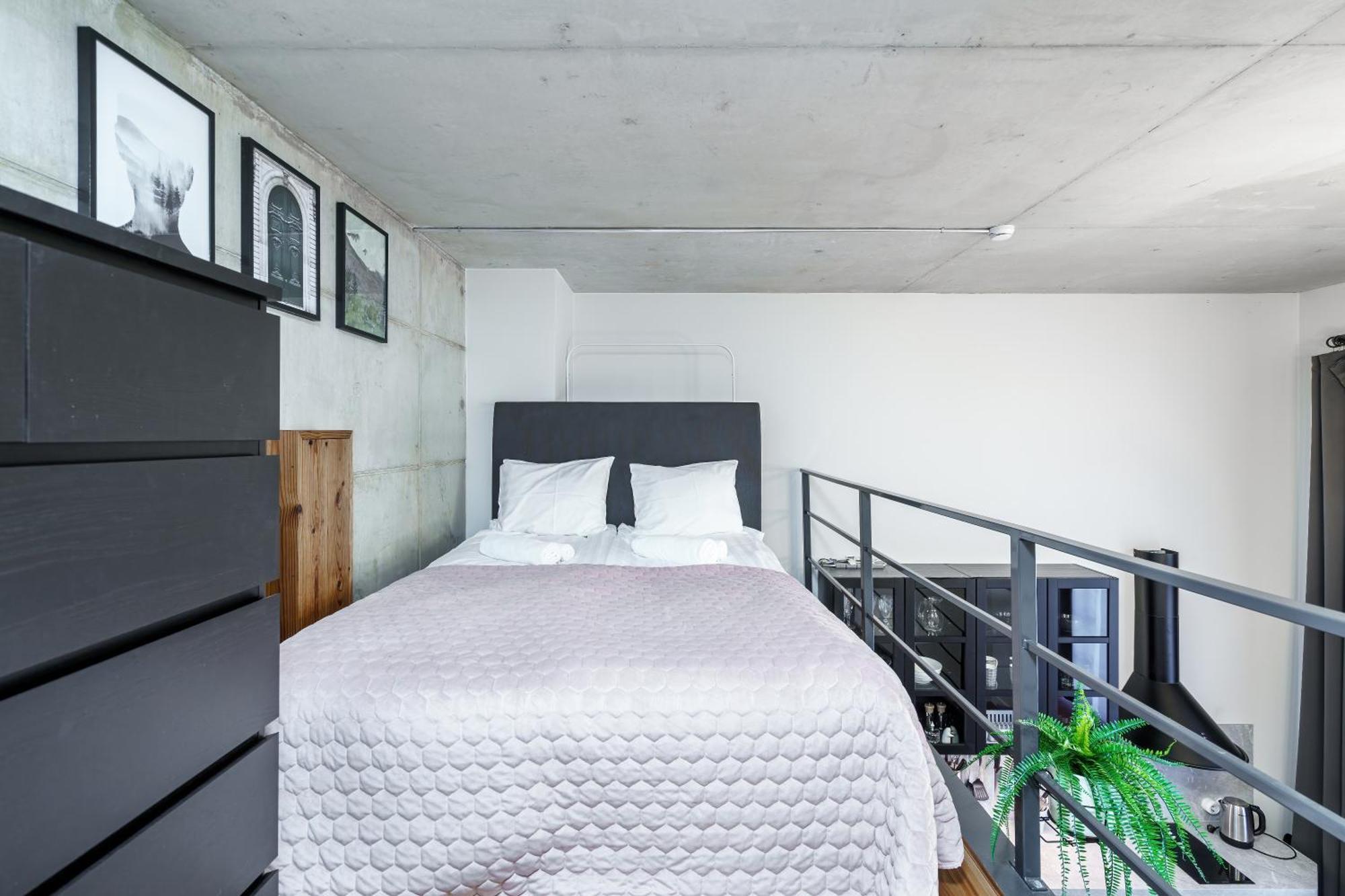 Dream Stay - Modern City Centre Lofts With Self Check-In Tallin Zewnętrze zdjęcie