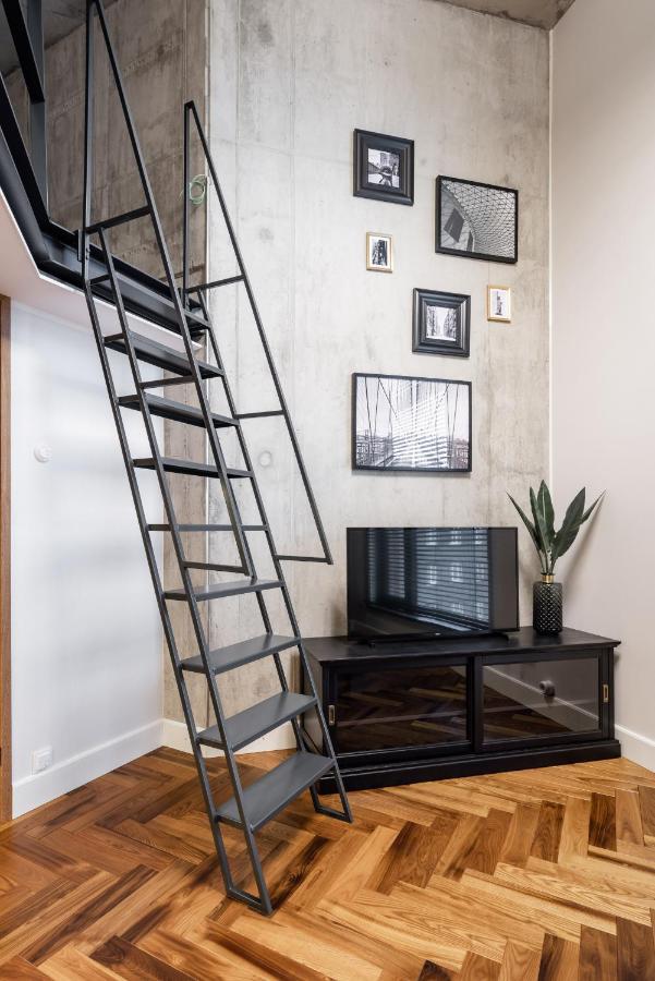 Dream Stay - Modern City Centre Lofts With Self Check-In Tallin Zewnętrze zdjęcie