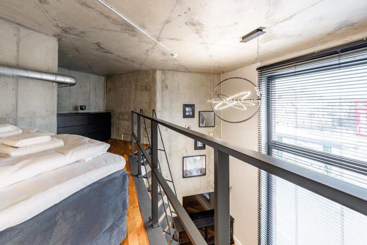 Dream Stay - Modern City Centre Lofts With Self Check-In Tallin Zewnętrze zdjęcie