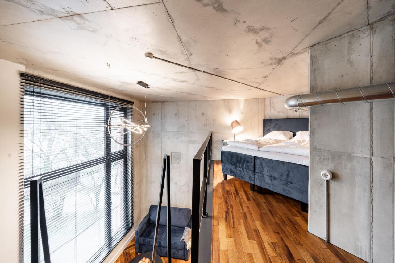 Dream Stay - Modern City Centre Lofts With Self Check-In Tallin Zewnętrze zdjęcie