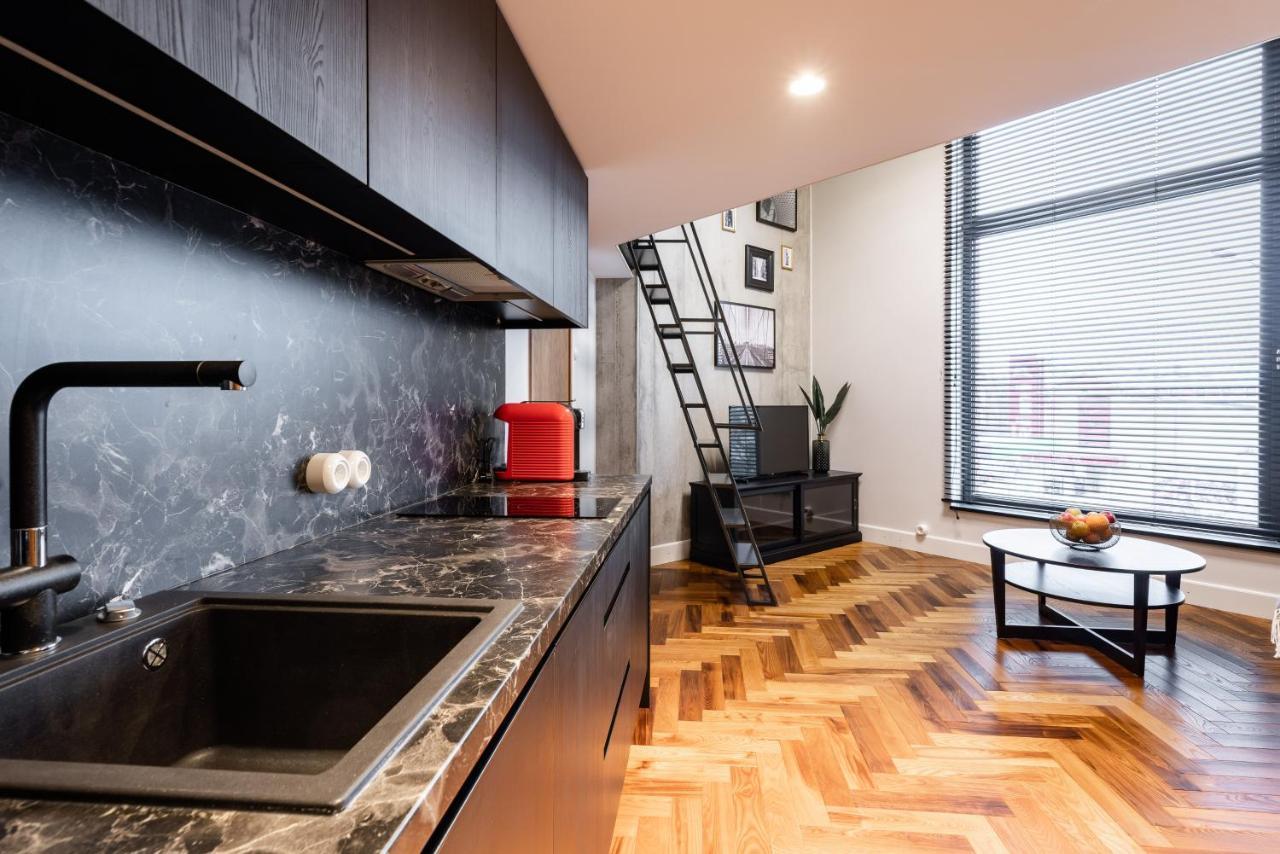 Dream Stay - Modern City Centre Lofts With Self Check-In Tallin Zewnętrze zdjęcie