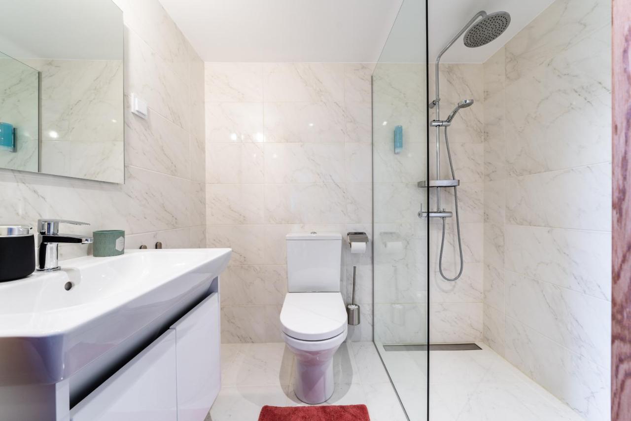 Dream Stay - Modern City Centre Lofts With Self Check-In Tallin Zewnętrze zdjęcie