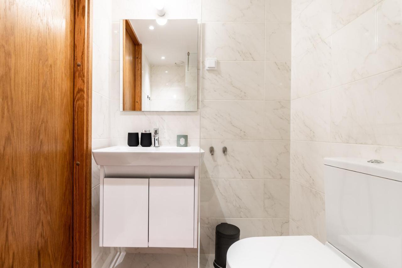 Dream Stay - Modern City Centre Lofts With Self Check-In Tallin Zewnętrze zdjęcie