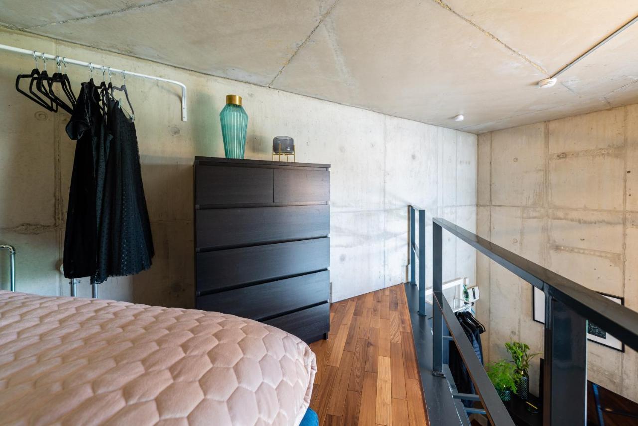 Dream Stay - Modern City Centre Lofts With Self Check-In Tallin Zewnętrze zdjęcie